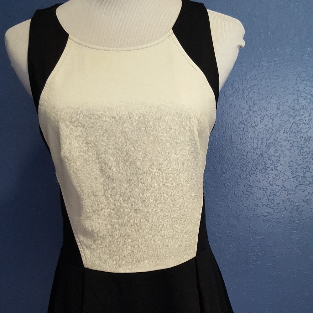 ASTR The Label - Picture 7 of 8